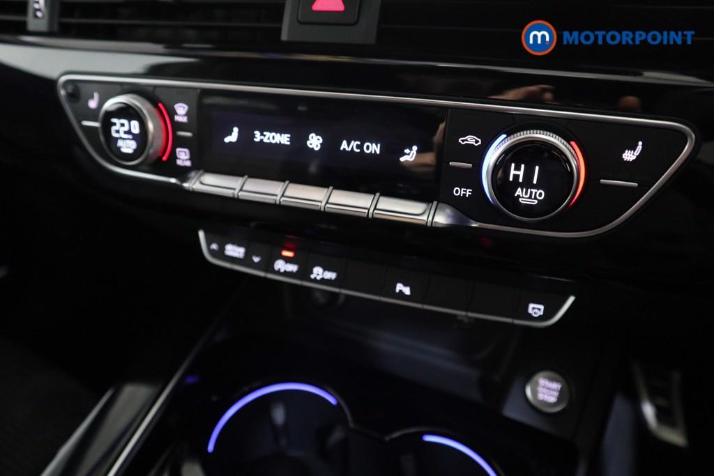 Audi A4 Black Edition Manual Petrol Saloon - Stock Number (1612262) - 8th supplementary image