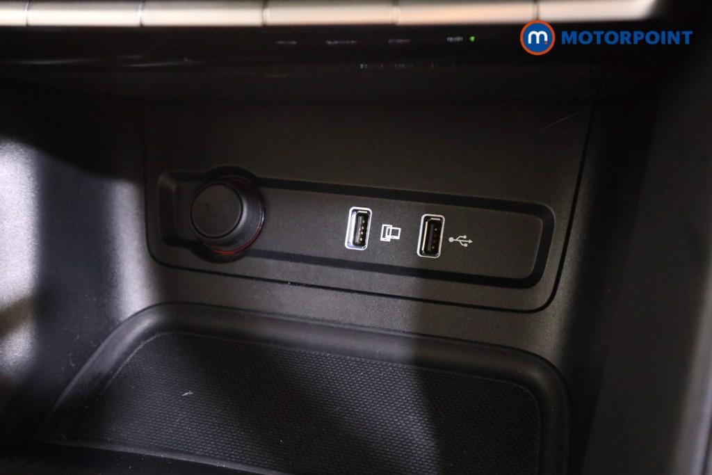 Mg Motor Uk ZS Exclusive Manual Petrol SUV - Stock Number (1620661) - 8th supplementary image