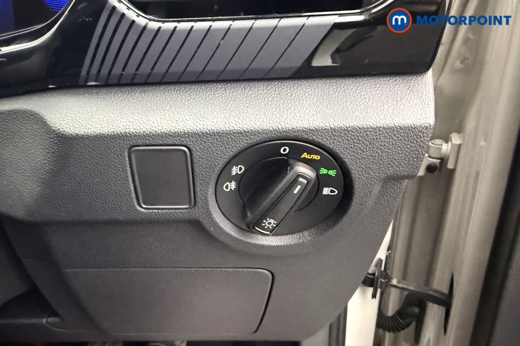 Volkswagen T-Cross Black Edition Manual Petrol SUV - Stock Number (1622517) - 8th supplementary image