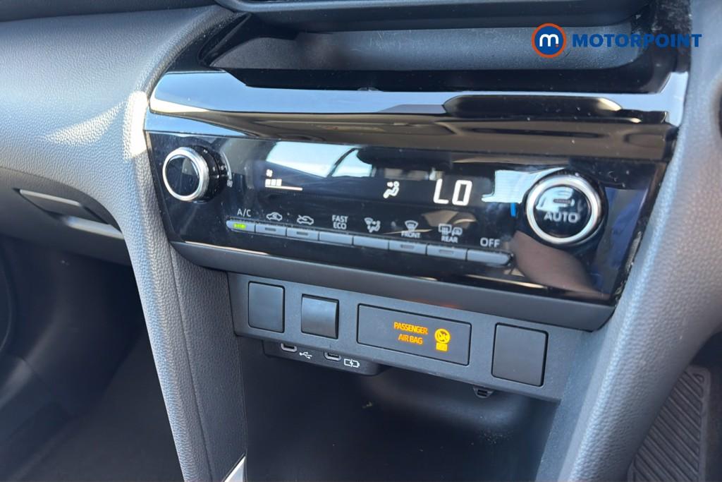 Toyota Yaris Cross Icon Automatic Petrol-Electric Hybrid Estate - Stock Number (1624278) - 11th supplementary image