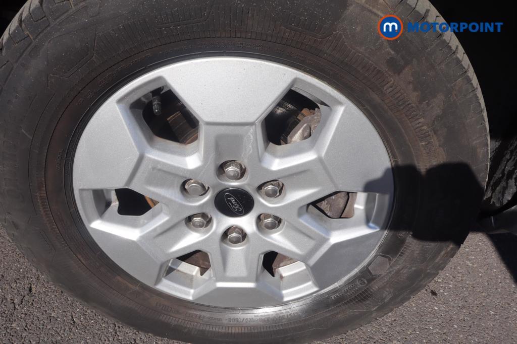 Ford Transit Limited Automatic Diesel Medium Roof Van - Stock Number (1600370) - Drivers side front corner