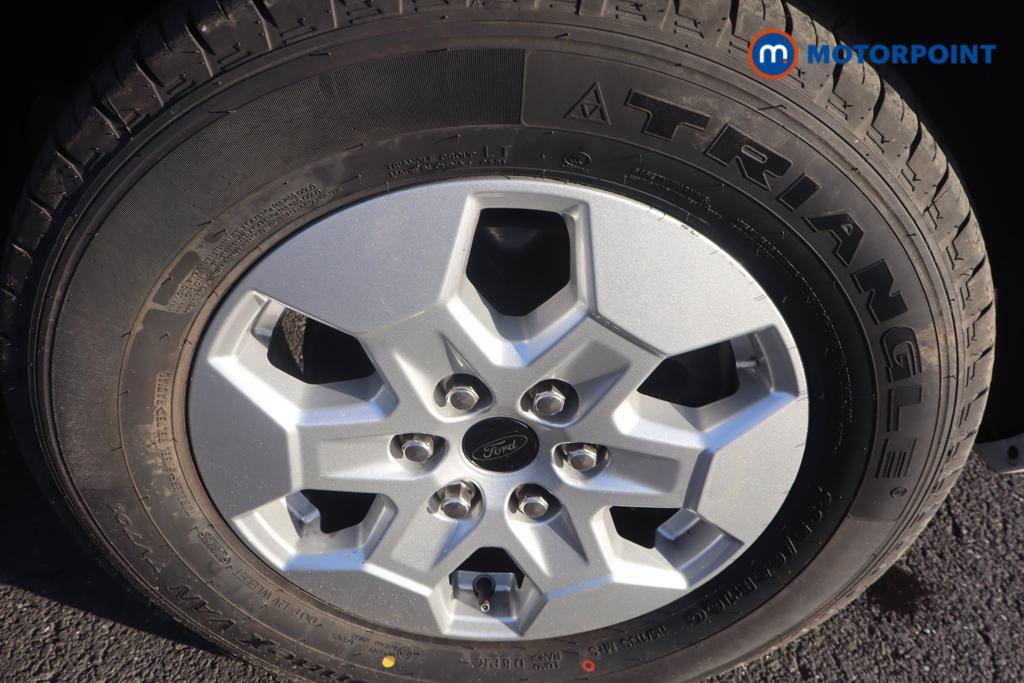 Ford Transit Limited Automatic Diesel Medium Roof Van - Stock Number (1611431) - Drivers side front corner