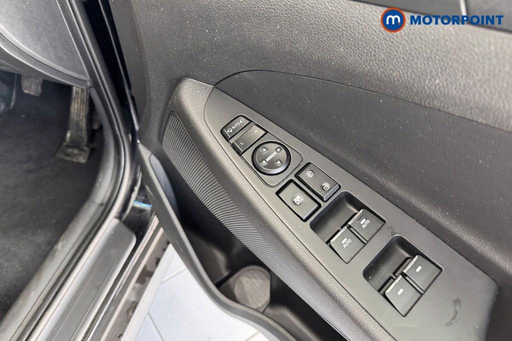 Hyundai Tucson Se Nav Manual Petrol SUV - Stock Number (1620003) - 8th supplementary image