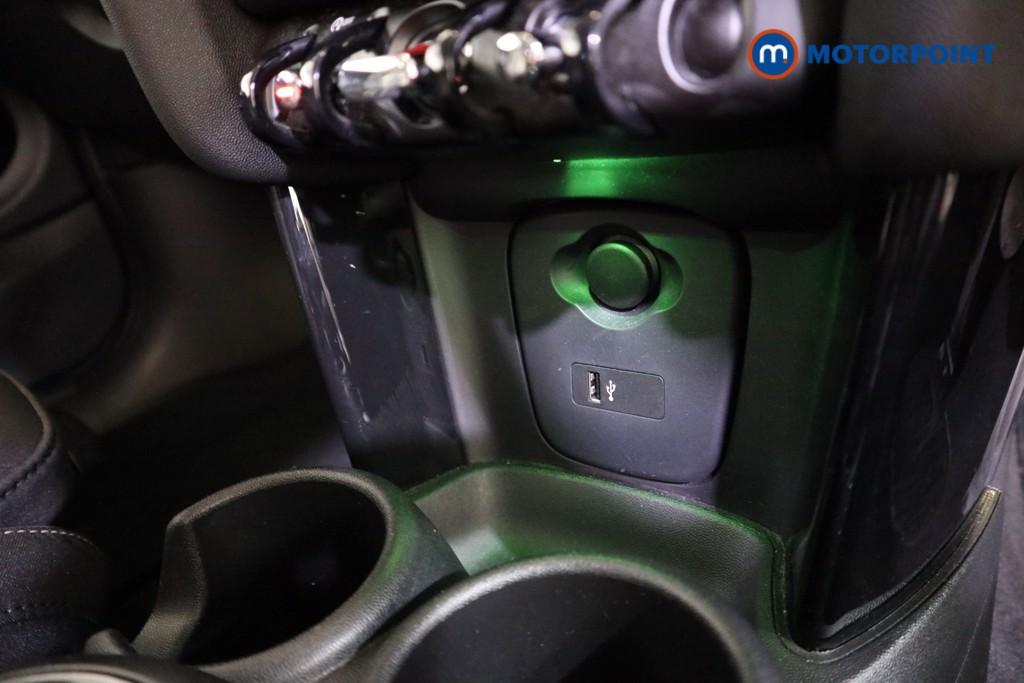 Mini Hatchback Cooper S Classic Automatic Petrol Hatchback - Stock Number (1620407) - 8th supplementary image