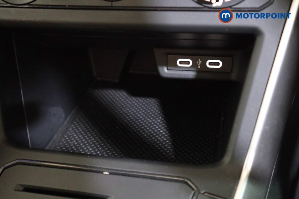 Volkswagen Polo Life Manual Petrol Hatchback - Stock Number (1623366) - 8th supplementary image