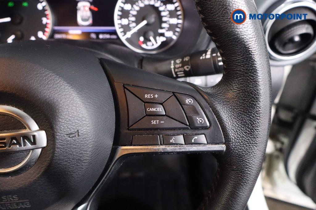 Nissan Juke N-Connecta Manual Petrol SUV - Stock Number (1626391) - 8th supplementary image