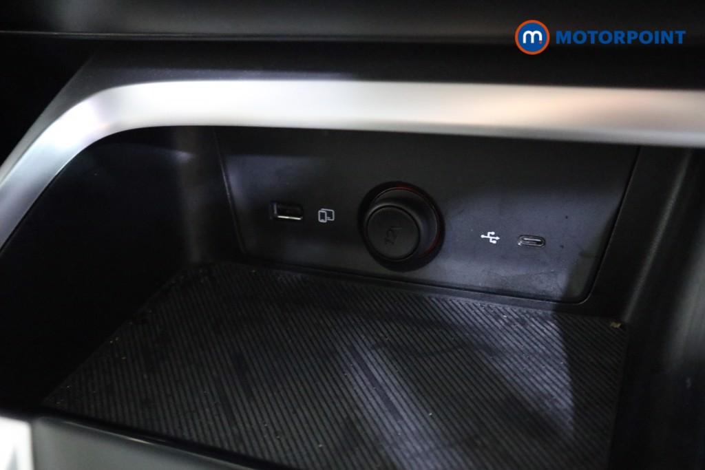 Mg Motor Uk ZS Trophy Automatic Petrol-Electric Hybrid SUV - Stock Number (1617565) - 8th supplementary image