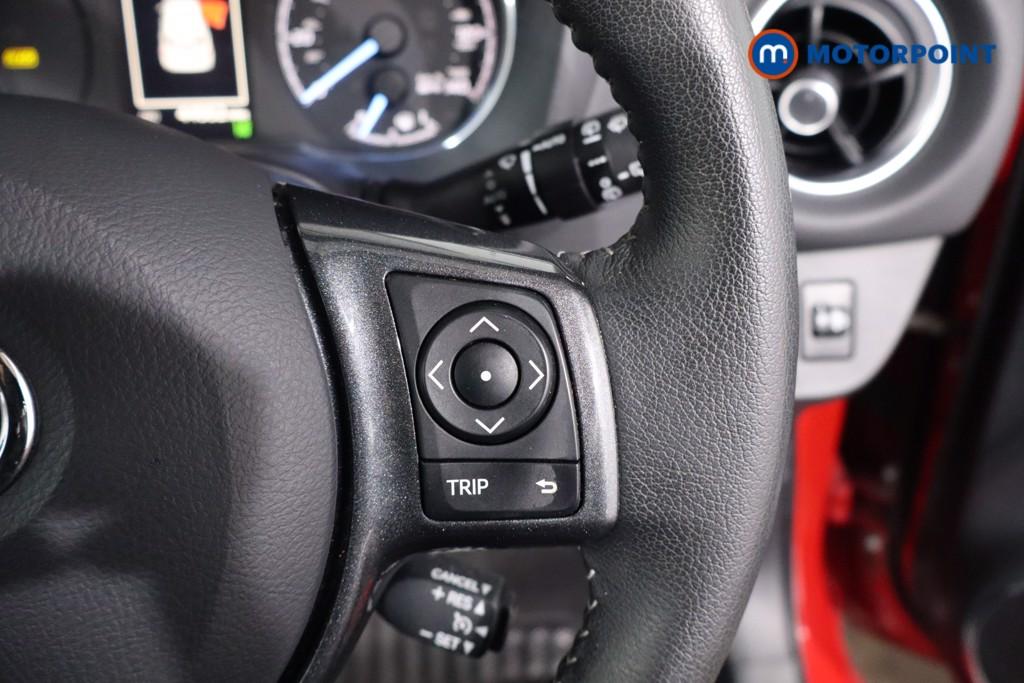 Toyota Yaris Y20 Automatic Petrol-Electric Hybrid Hatchback - Stock Number (1622207) - 8th supplementary image