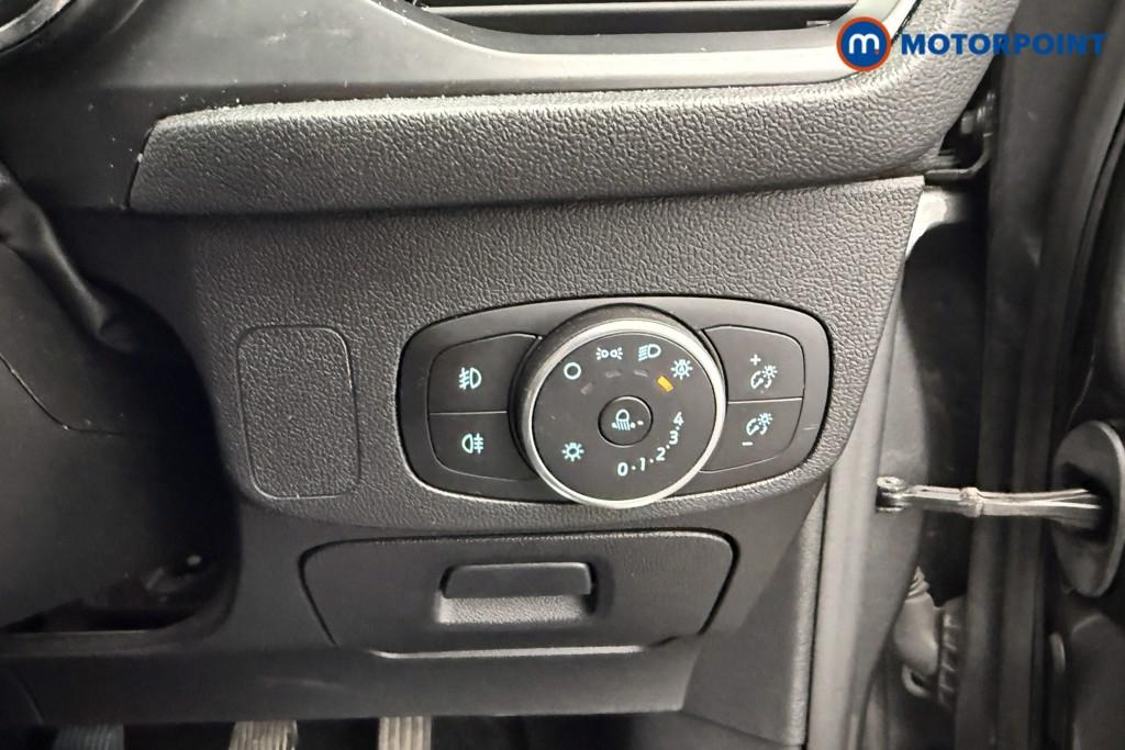 Ford Focus Titanium X Manual Petrol Hatchback - Stock Number (1623822) - 8th supplementary image