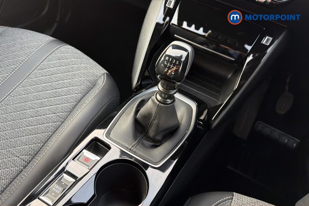 Peugeot 2008 Allure Manual Petrol SUV - Stock Number (1626417) - 15th supplementary image