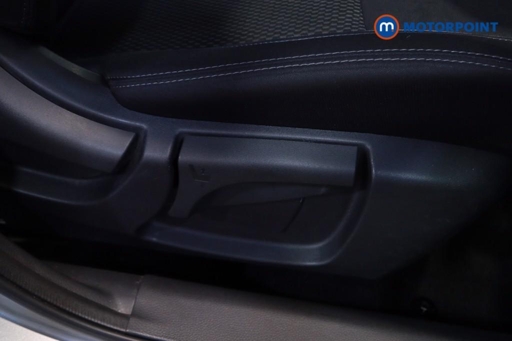 Nissan Qashqai Acenta Premium Automatic Diesel SUV - Stock Number (1621452) - 8th supplementary image