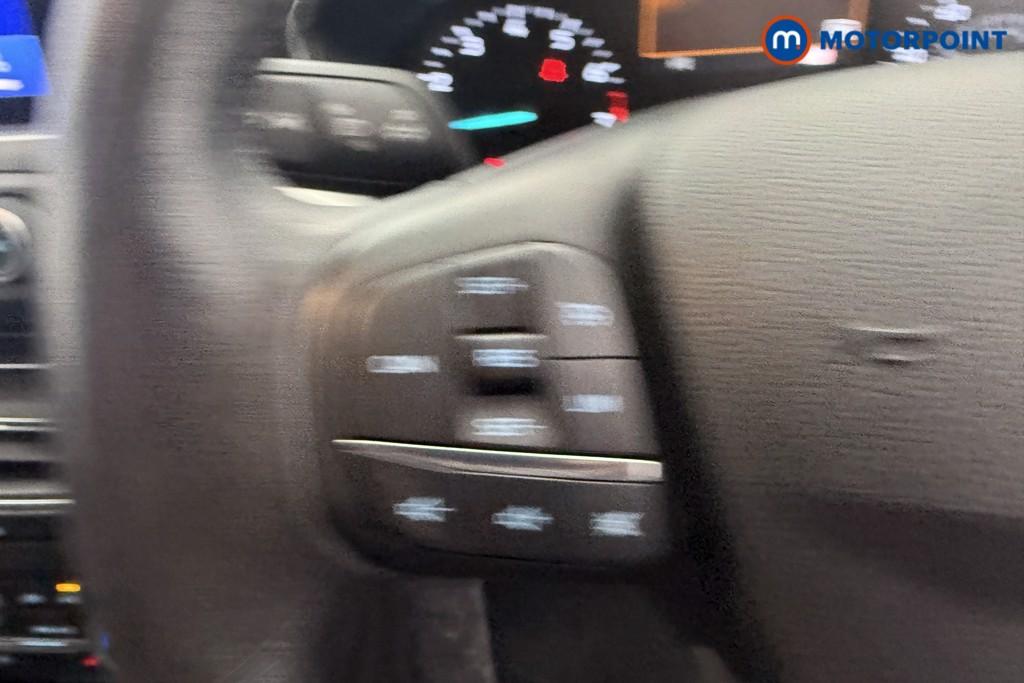 Ford Focus Titanium Manual Petrol Hatchback - Stock Number (1622536) - 8th supplementary image