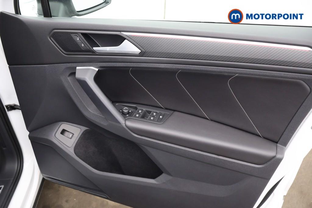 Volkswagen Tiguan R-Line Automatic Diesel SUV - Stock Number (1626104) - 8th supplementary image