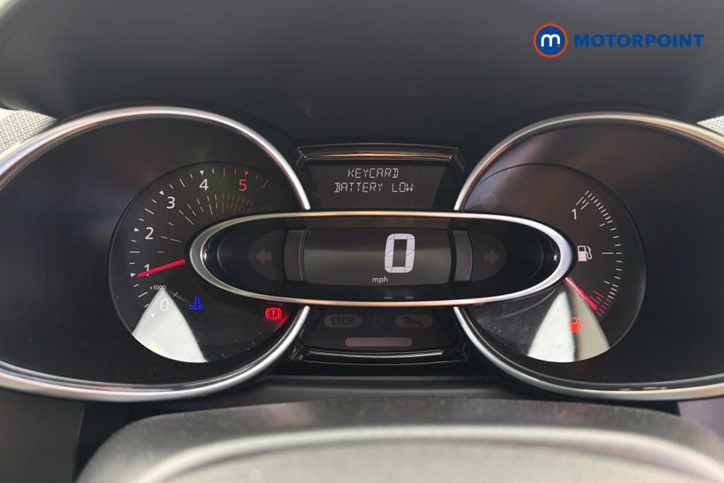 Renault Clio Iconic Manual Diesel Hatchback - Stock Number (1626881) - 8th supplementary image