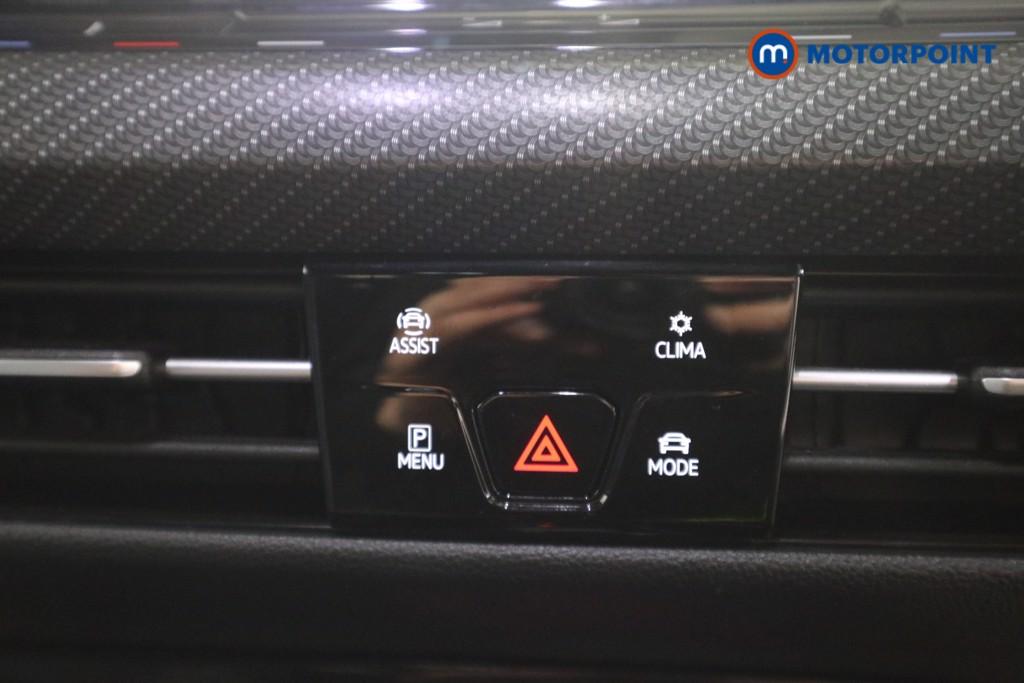 Volkswagen Golf R Automatic Petrol Hatchback - Stock Number (1625532) - 8th supplementary image