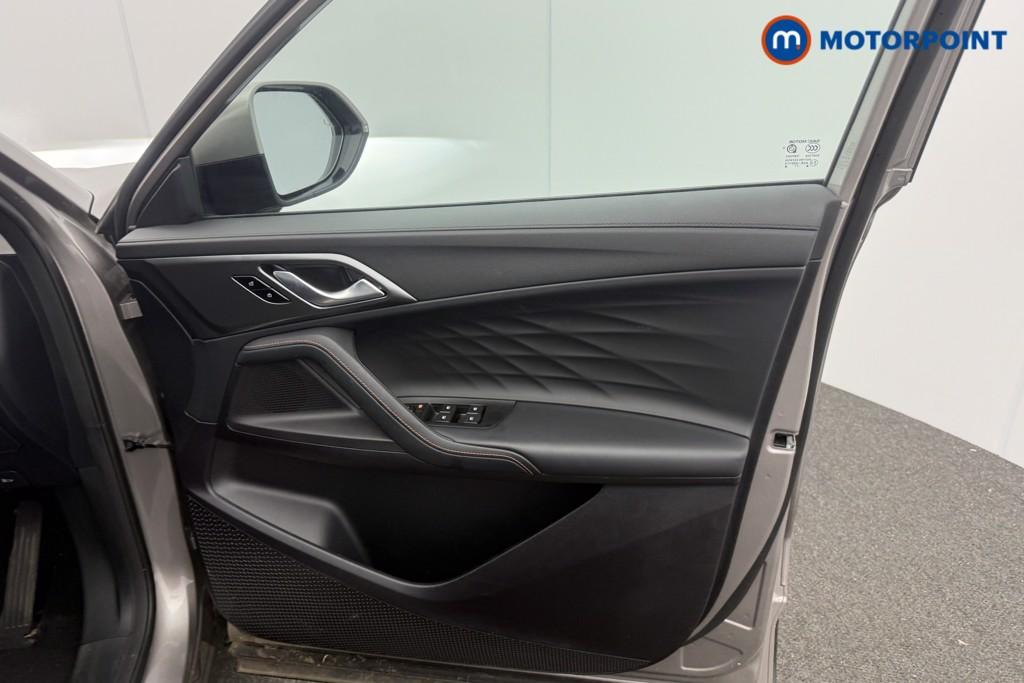 Mg Motor Uk HS SE Automatic Petrol-Electric Hybrid SUV - Stock Number (1623055) - 8th supplementary image