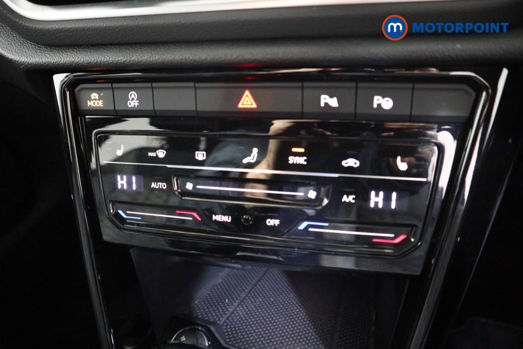 Volkswagen T-Roc R-Line Automatic Petrol SUV - Stock Number (1626406) - 8th supplementary image