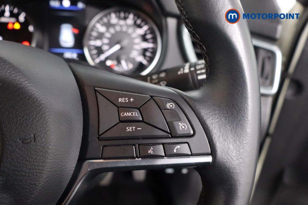 Nissan Qashqai N-Motion Manual Petrol SUV - Stock Number (1626878) - 8th supplementary image