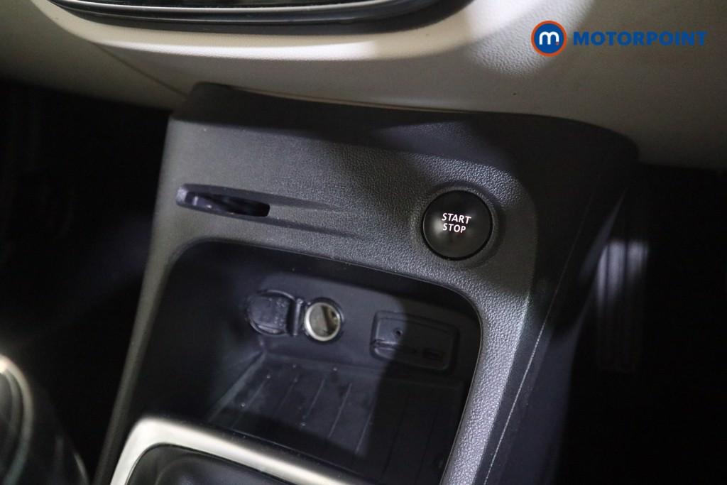 Renault Captur Gt Line Manual Petrol SUV - Stock Number (1613745) - 8th supplementary image