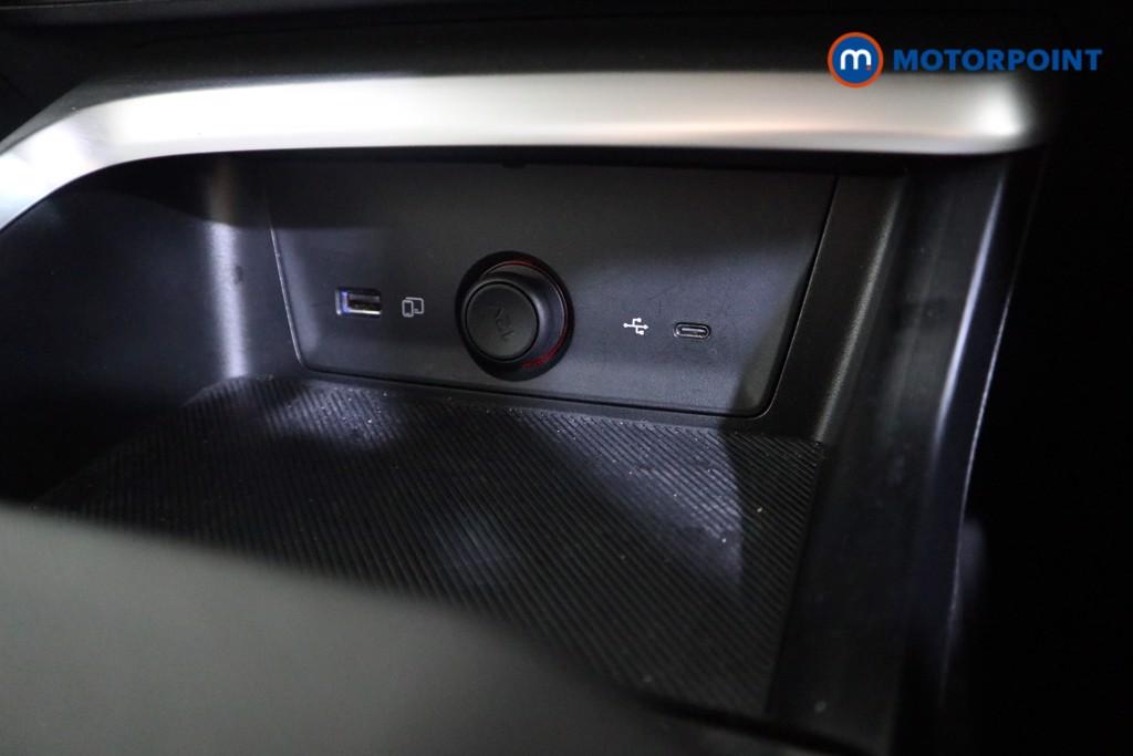 Mg Motor Uk ZS Trophy Automatic Petrol-Electric Hybrid SUV - Stock Number (1618437) - 8th supplementary image