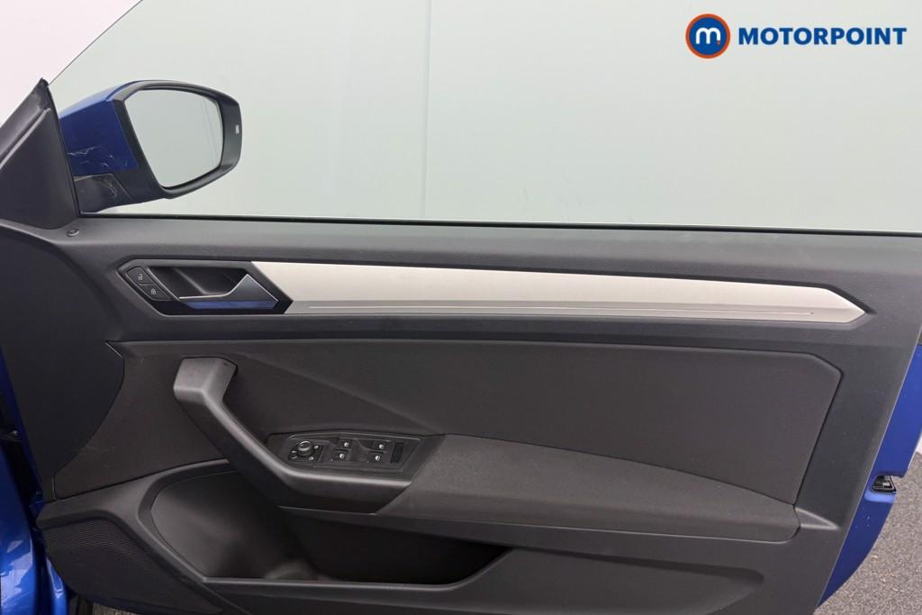 Volkswagen T-Roc Design Automatic Petrol Convertible - Stock Number (1628031) - 8th supplementary image