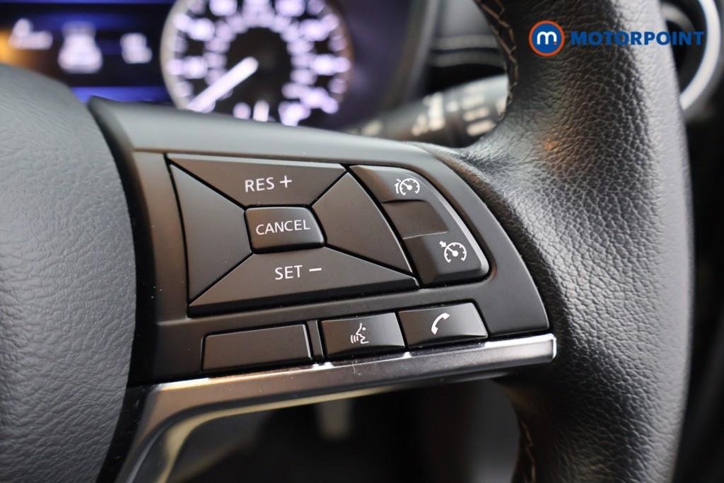 Nissan Juke N-Connecta Manual Petrol SUV - Stock Number (1628252) - 8th supplementary image