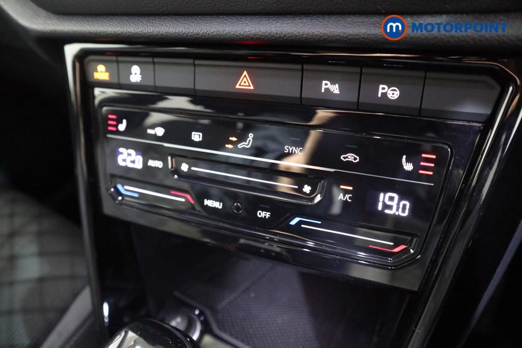 Volkswagen T-Roc R-Line Automatic Petrol SUV - Stock Number (1628533) - 8th supplementary image