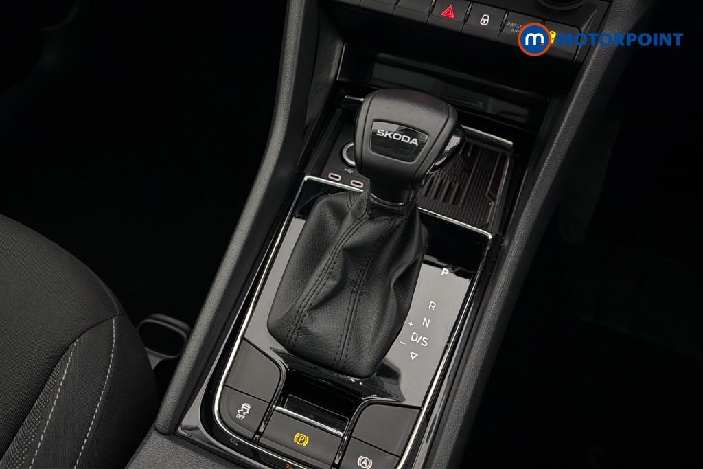 Skoda Karoq Se Drive Automatic Petrol SUV - Stock Number (1628912) - 15th supplementary image