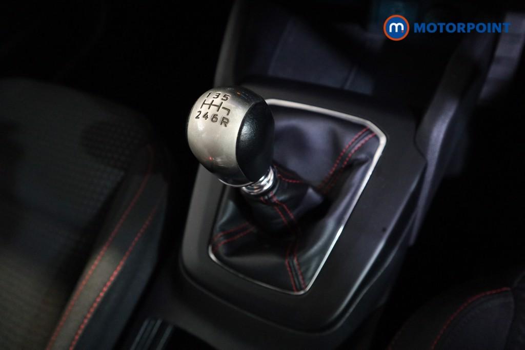 Ford Focus St-Line Manual Petrol Hatchback - Stock Number (1621600) - 8th supplementary image