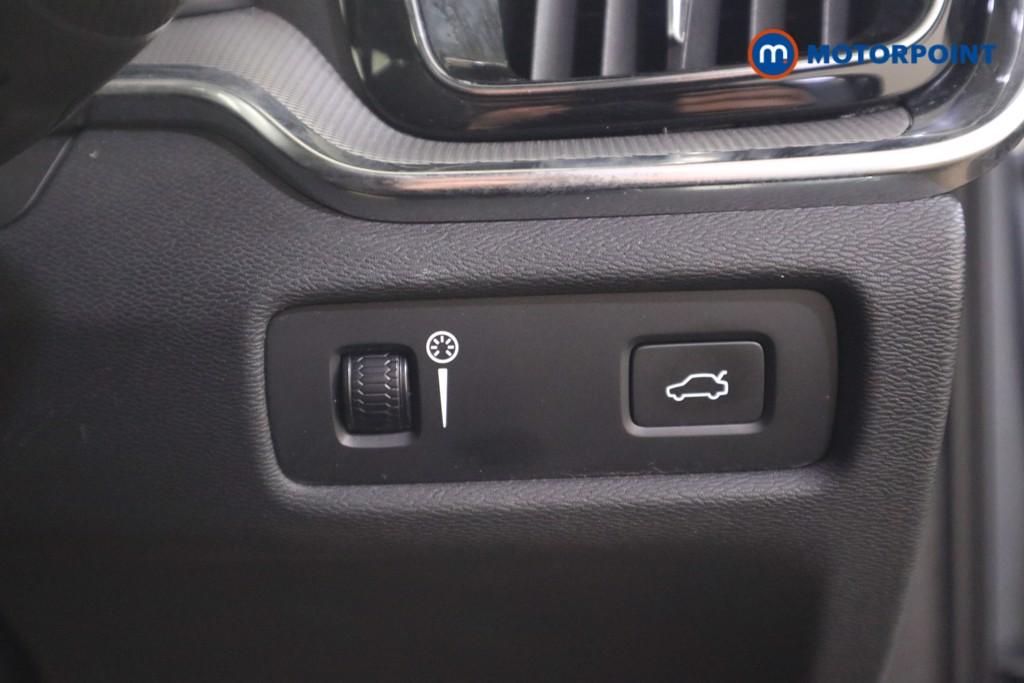 Volvo V60 R Design Automatic Petrol Estate - Stock Number (1626726) - 8th supplementary image