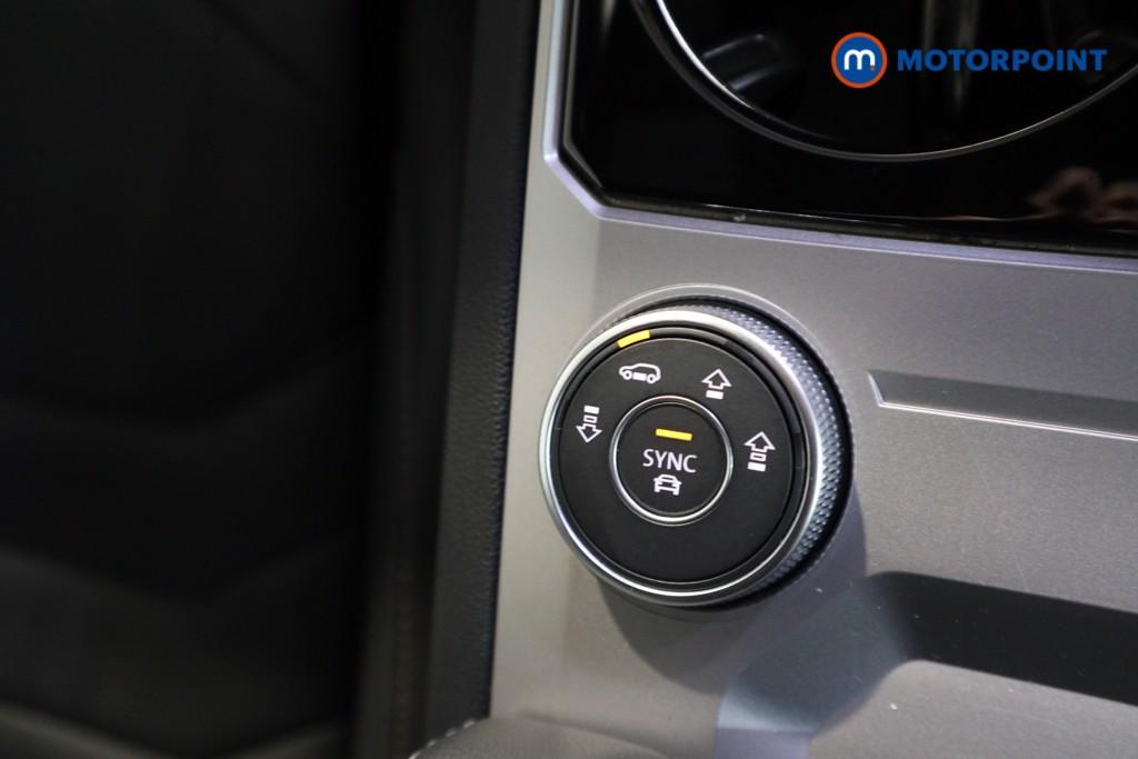 Volkswagen Touareg Black Edition Automatic Diesel SUV - Stock Number (1624232) - 8th supplementary image