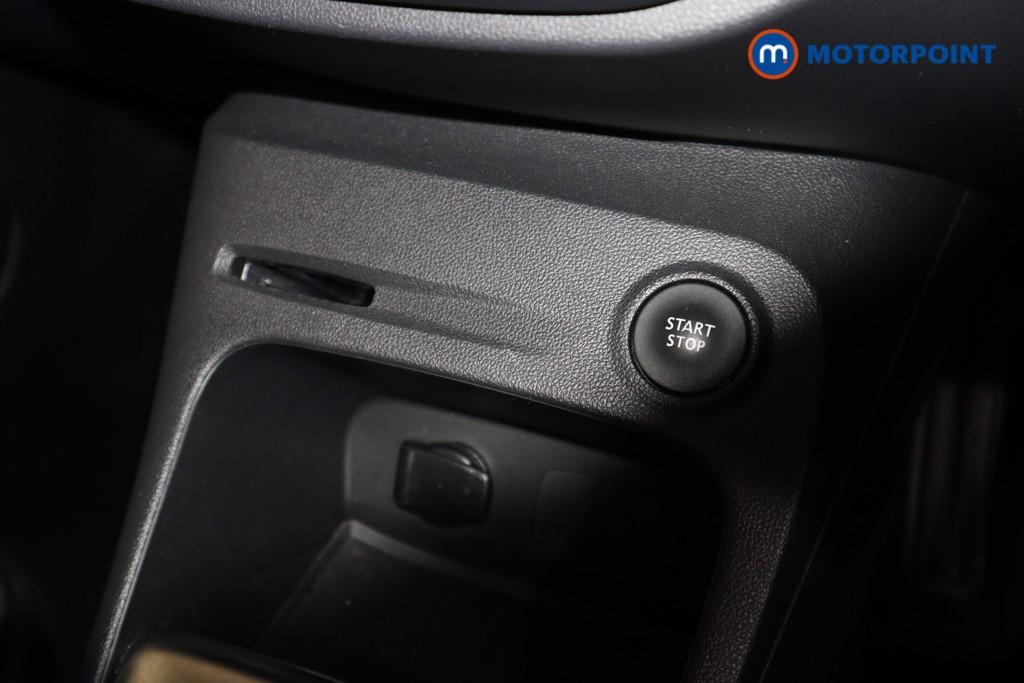 Renault Captur Iconic Manual Petrol SUV - Stock Number (1625502) - 8th supplementary image