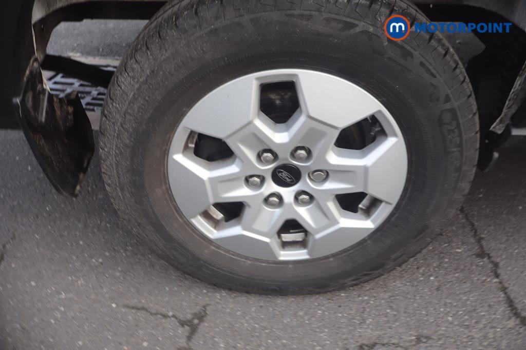 Ford Transit Limited Automatic Diesel Medium Roof Van - Stock Number (1613374) - 8th supplementary image
