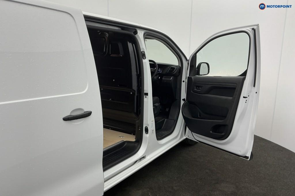 Citroen Dispatch Enterprise Manual Diesel Panel Van - Stock Number (1615131) - 8th supplementary image