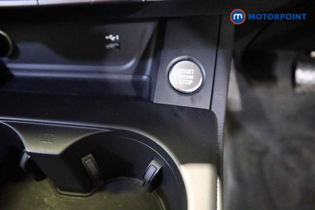 Audi A4 Technik Automatic Petrol Saloon - Stock Number (1629195) - 8th supplementary image