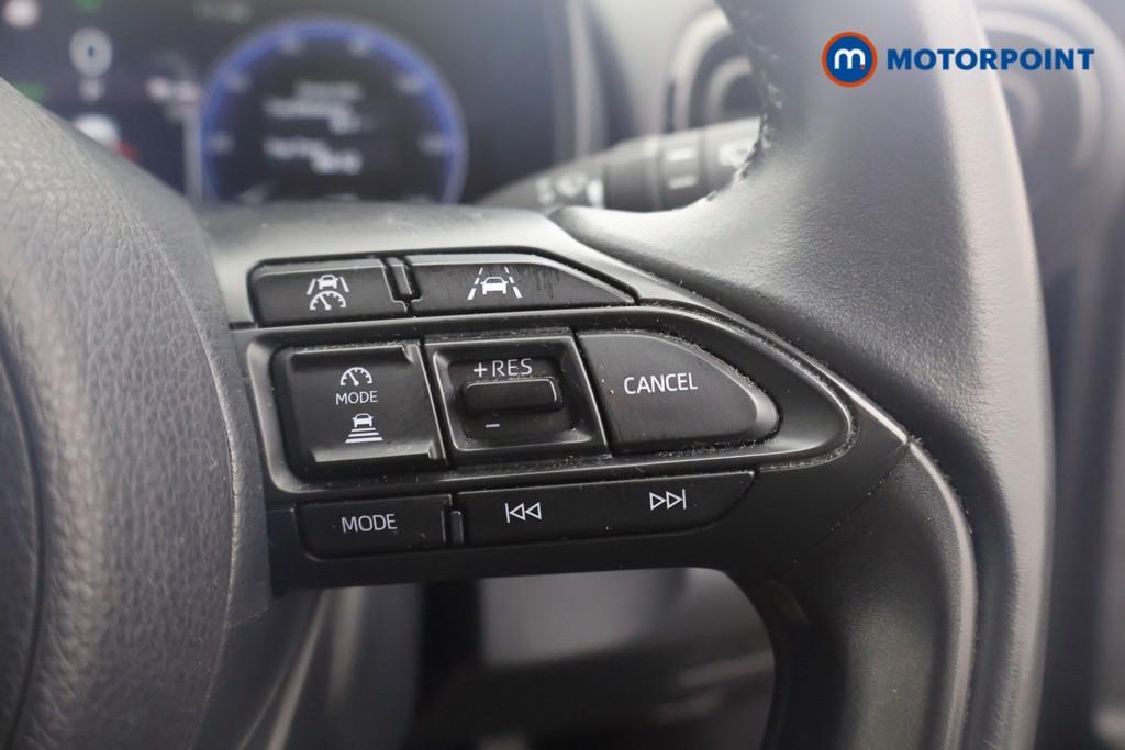 Toyota Yaris Excel Automatic Petrol-Electric Hybrid Hatchback - Stock Number (1626463) - 8th supplementary image