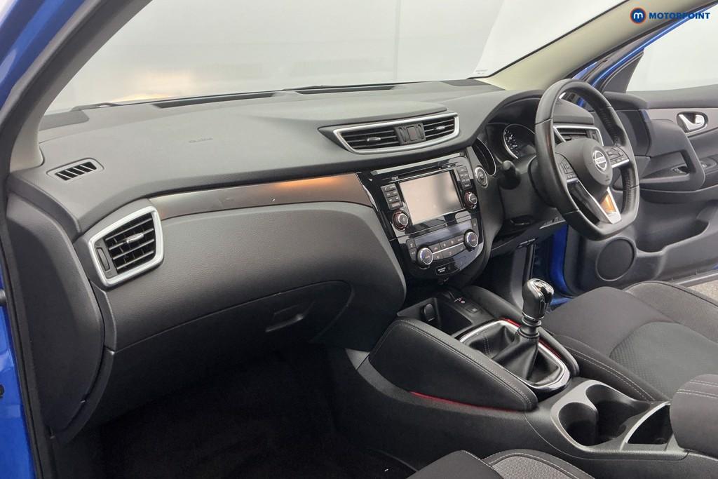Nissan Qashqai N-Connecta Manual Petrol SUV - Stock Number (1623865) - 8th supplementary image