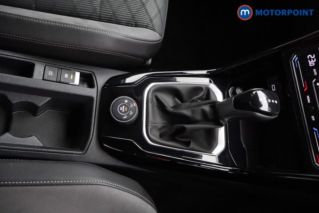 Volkswagen T-Roc R-Line Automatic Petrol SUV - Stock Number (1628271) - 8th supplementary image