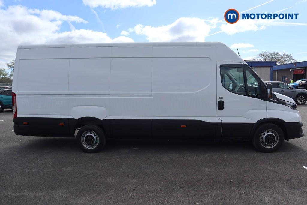 Iveco Daily Business Automatic Diesel High Volume-High Roof Van - Stock Number (1631866) - Passenger side