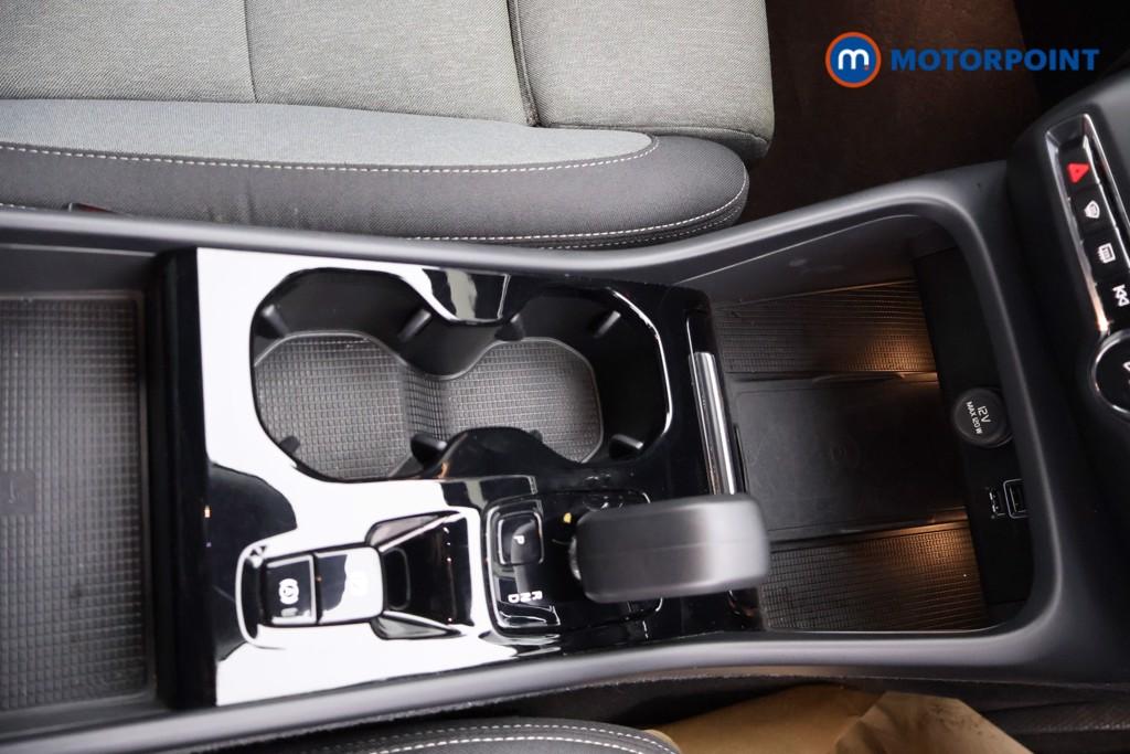 Volvo Xc40 Plus Automatic Petrol Plug-In Hybrid SUV - Stock Number (1609556) - 8th supplementary image