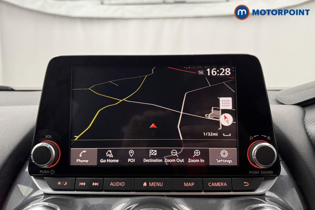 Nissan Juke N-Connecta Manual Petrol SUV - Stock Number (1628445) - 8th supplementary image