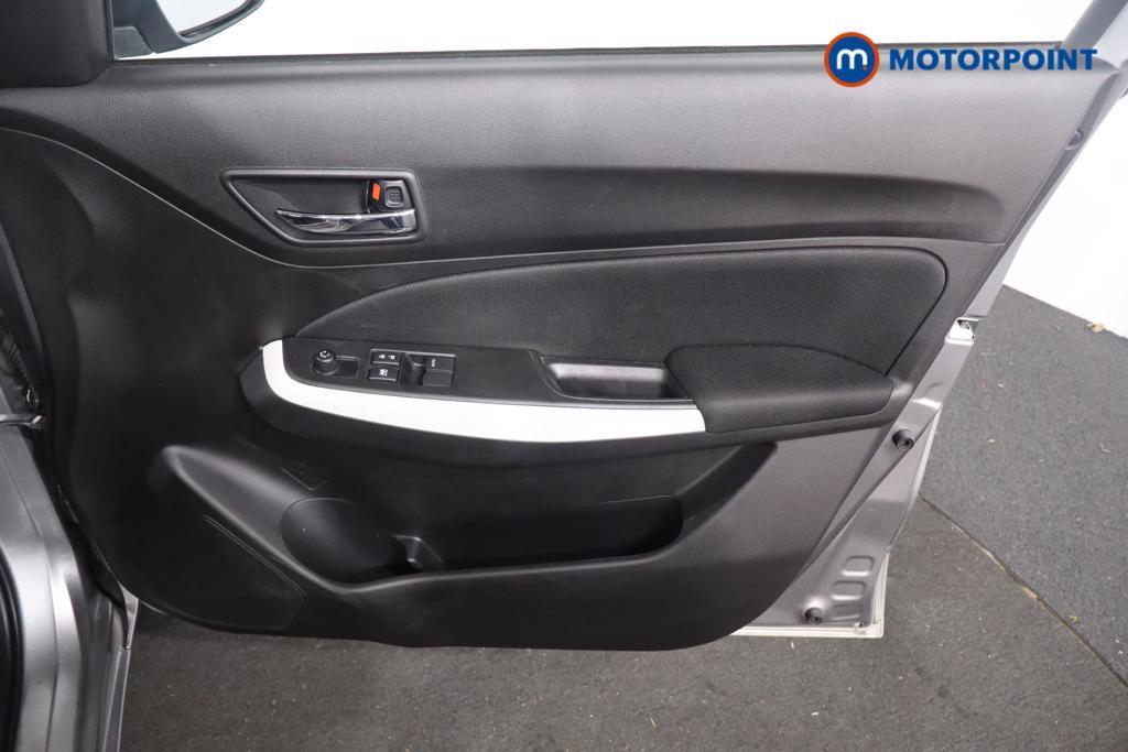 Suzuki Swift SZ3 Manual Petrol Hatchback - Stock Number (1628917) - 8th supplementary image