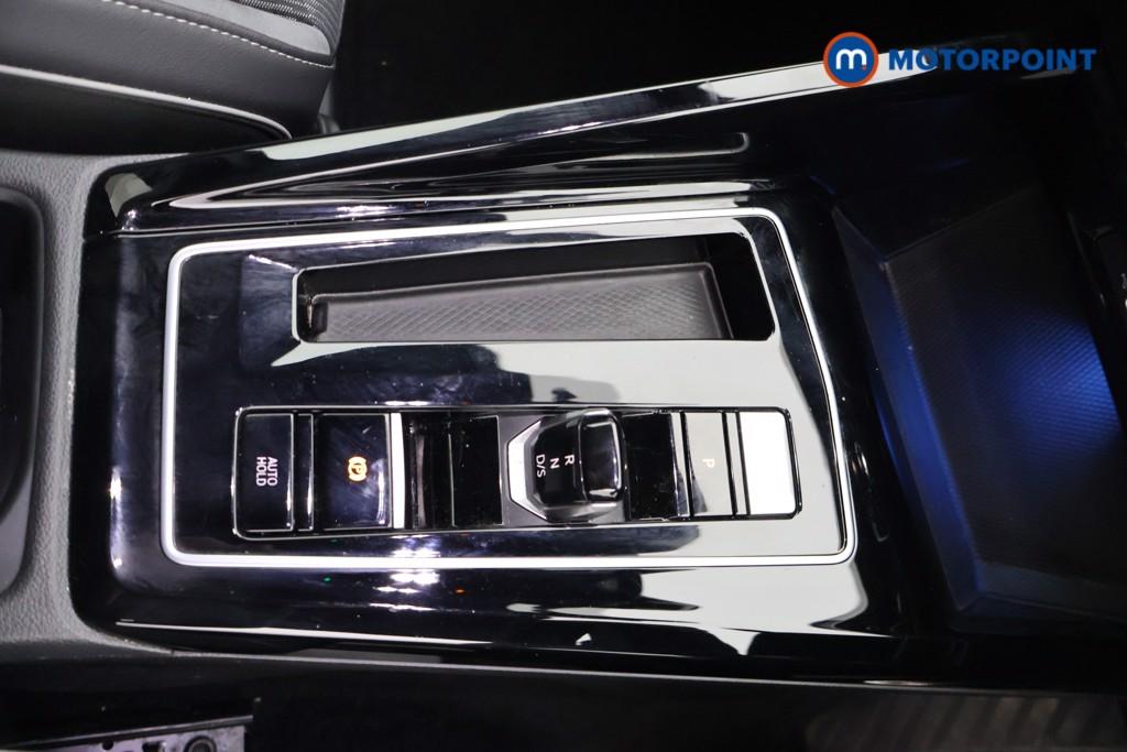 Volkswagen Golf R-Line Automatic Petrol Hatchback - Stock Number (1628978) - 8th supplementary image