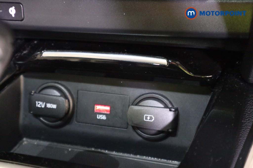 KIA Xceed 4 Automatic Petrol Hatchback - Stock Number (1626207) - 8th supplementary image