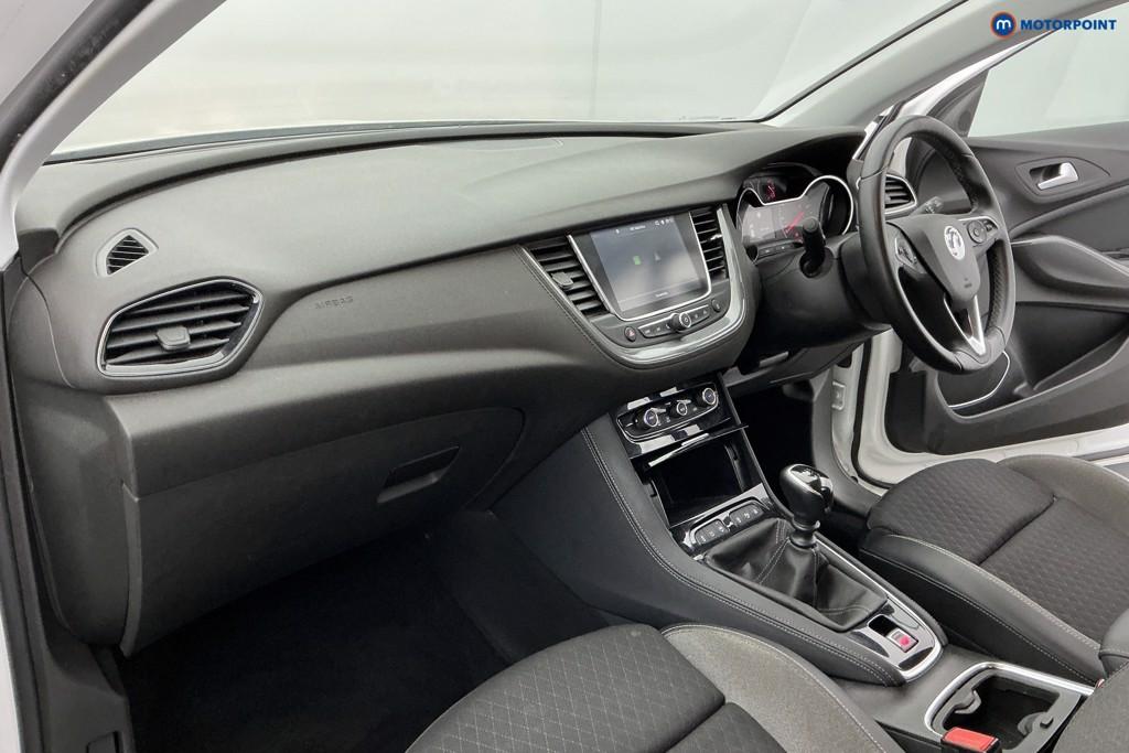 Vauxhall Grandland X Tech Line Nav Manual Petrol SUV - Stock Number (1631605) - 8th supplementary image