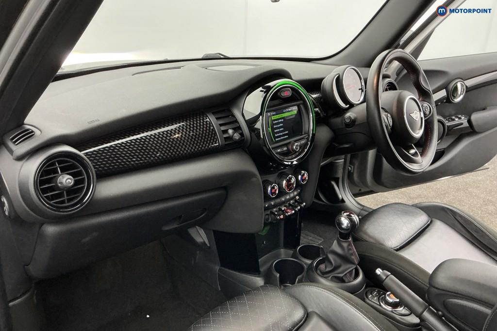 Mini Hatchback Cooper S Sport Manual Petrol Hatchback - Stock Number (1633320) - 8th supplementary image