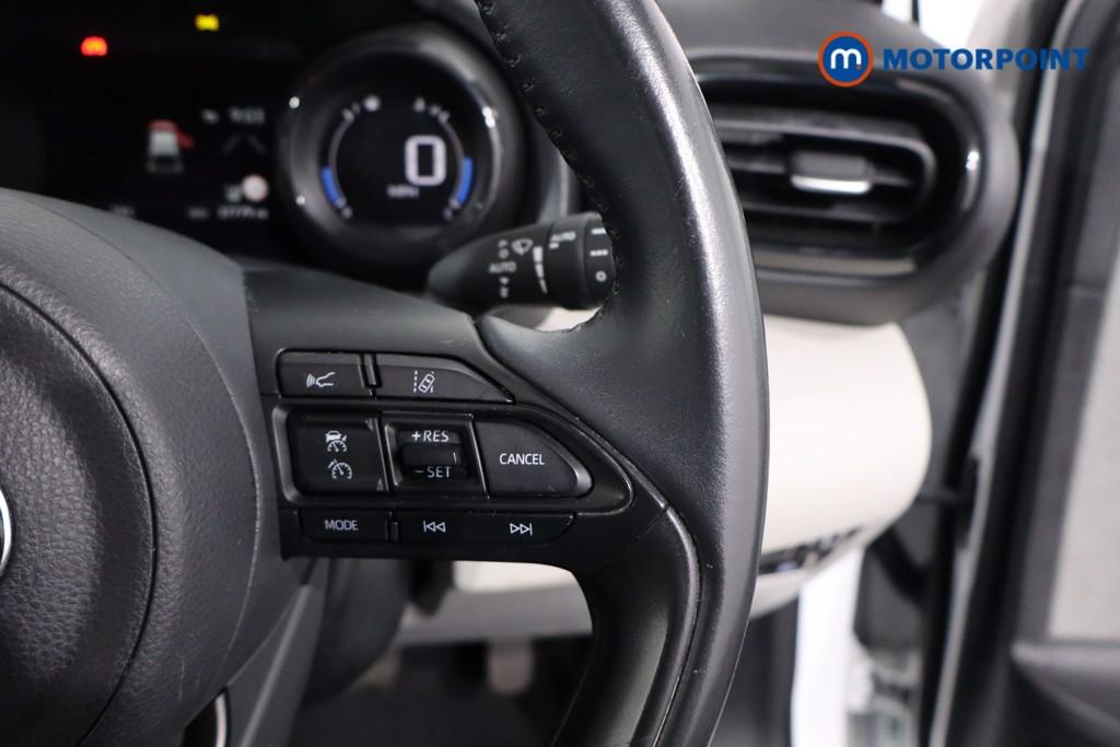 Toyota Yaris Excel Automatic Petrol-Electric Hybrid Hatchback - Stock Number (1635042) - 8th supplementary image
