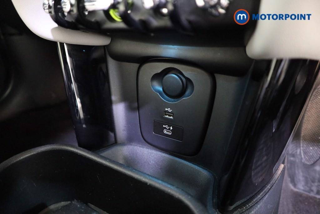 Mini Hatchback Cooper S Level 3 Automatic Electric Hatchback - Stock Number (1619758) - 8th supplementary image