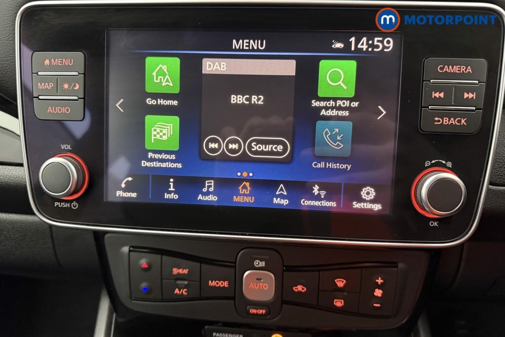 Nissan Leaf N-Connecta Automatic Electric Hatchback - Stock Number (1626711) - 8th supplementary image