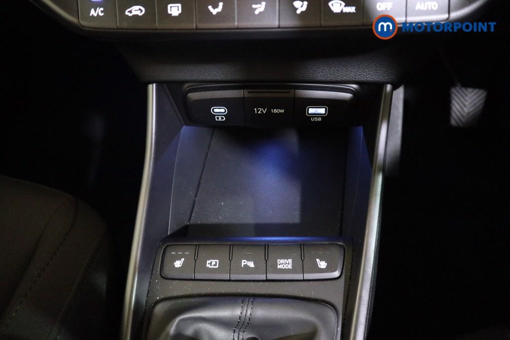 Hyundai I20 Premium Manual Petrol Hatchback - Stock Number (1633214) - 8th supplementary image